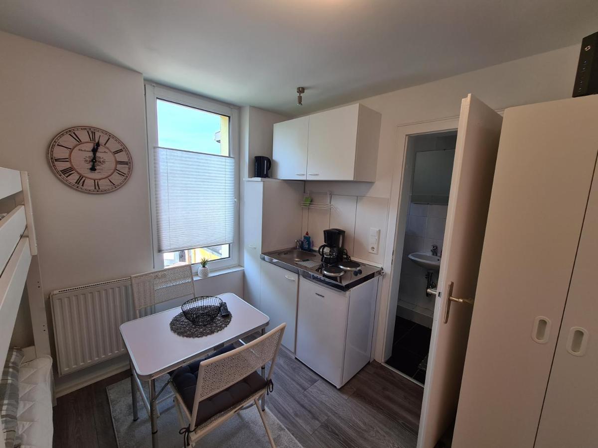 Appartement Am Suellberg มุนสเตอร์ อิม ไฮเดอไครส์ ภายนอก รูปภาพ